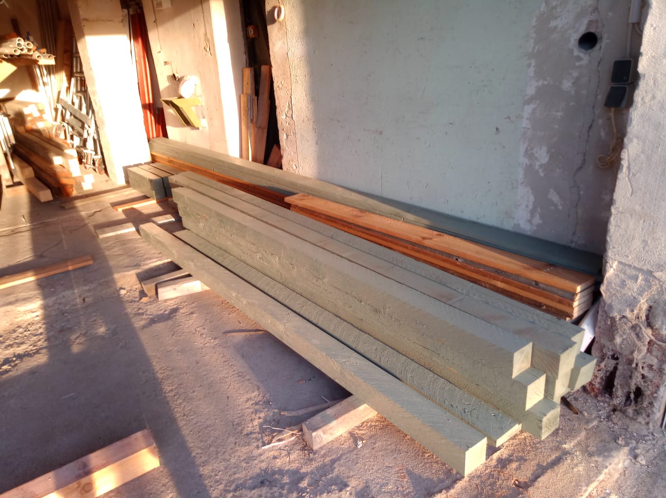 Holzbalken billig zu verkaufen